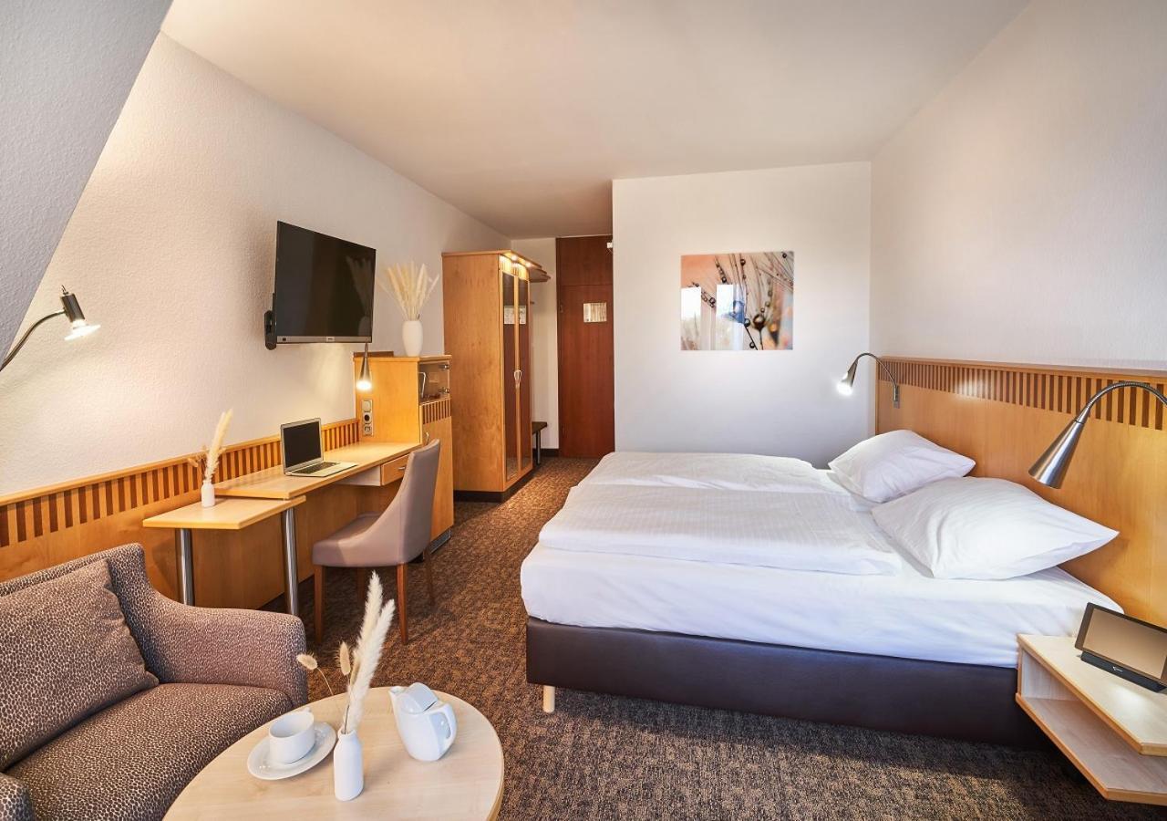 Parkhotel Nuembrecht Dış mekan fotoğraf
